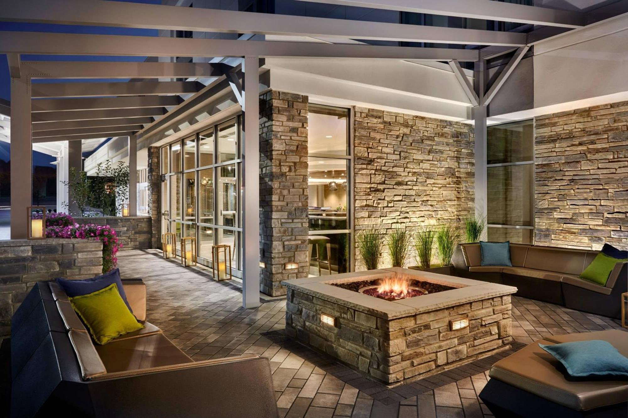 Springhill Suites By Marriott Cleveland Independence Eksteriør bilde